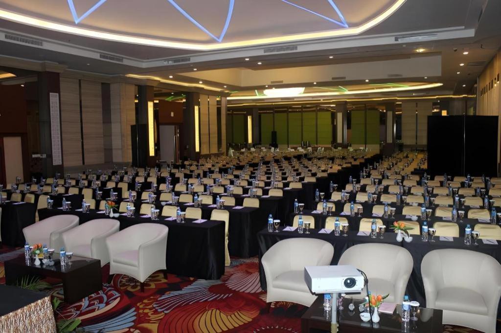 G'Sign Hotel Banjarmasin Banjarmasin  Kültér fotó