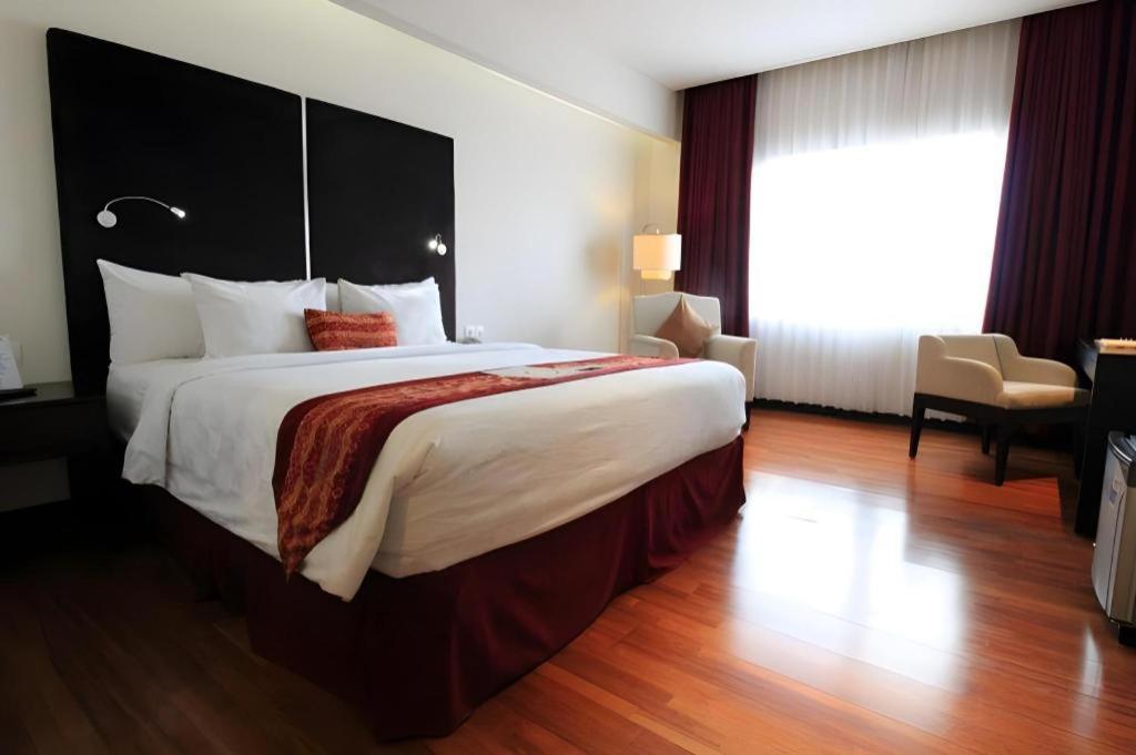 G'Sign Hotel Banjarmasin Banjarmasin  Kültér fotó